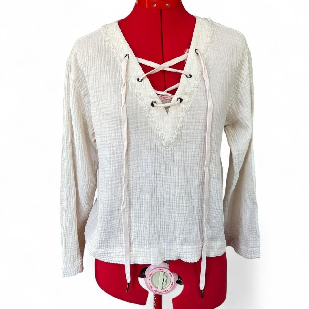 Cloth & Stone Cream Cotton Gauze V Neck Top With Lace Up Detail Size Small